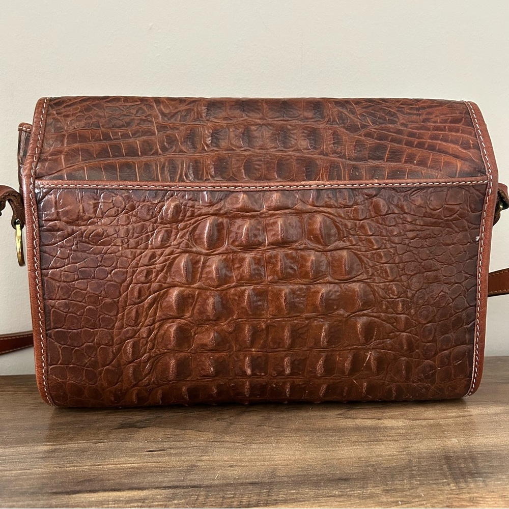 BRAHMIN croc embossed leather crossbody
vintage, heritage, designer, 90s, Y2K - Picture 5 of 16